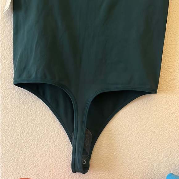 NWT Med/Large‎ Free People stretchy Dark Green Curve hugging thong Bodysuit - Picture 8 of 10